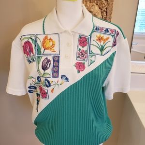 Womans short sleeve sweater